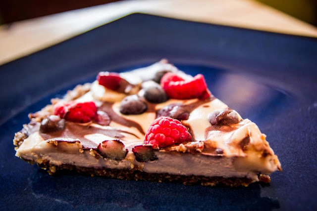 Dessert Pizza Dessert Pizza picture