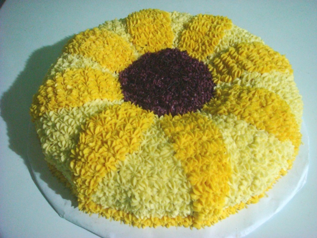 Homemade Sunflower Cake Homemade Sunflower Cake picture