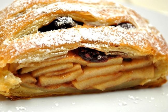 Apple Strudel Apple Strudel picture