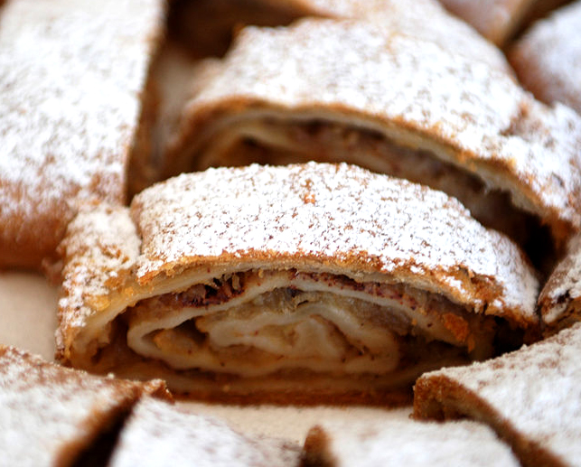 Apple Strudel Apple Strudel picture