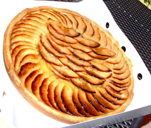 Cream Cheese And Apple Tart Cream Cheese And Apple Tart picture