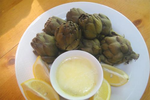 Artichokes with Tarragon Butter Artichokes with Tarragon Butter picture