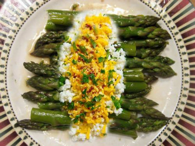 Asparagus Vinaigrette Mimosa Asparagus Vinaigrette Mimosa picture