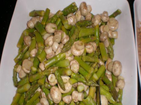 Asparagus and Button Mushroom Stir Fry Asparagus and Button Mushroom Stir Fry picture