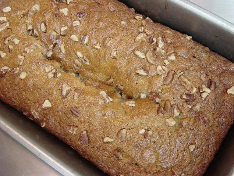 Banana Nut Cake Banana Nut Cake picture