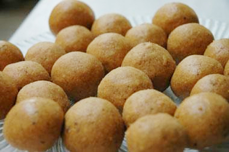 Besan Laddu Besan Laddu picture