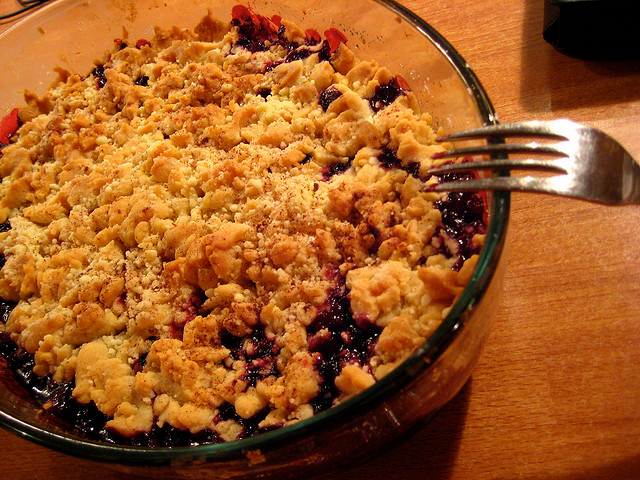 Blackcurrant Crumble Blackcurrant Crumble picture