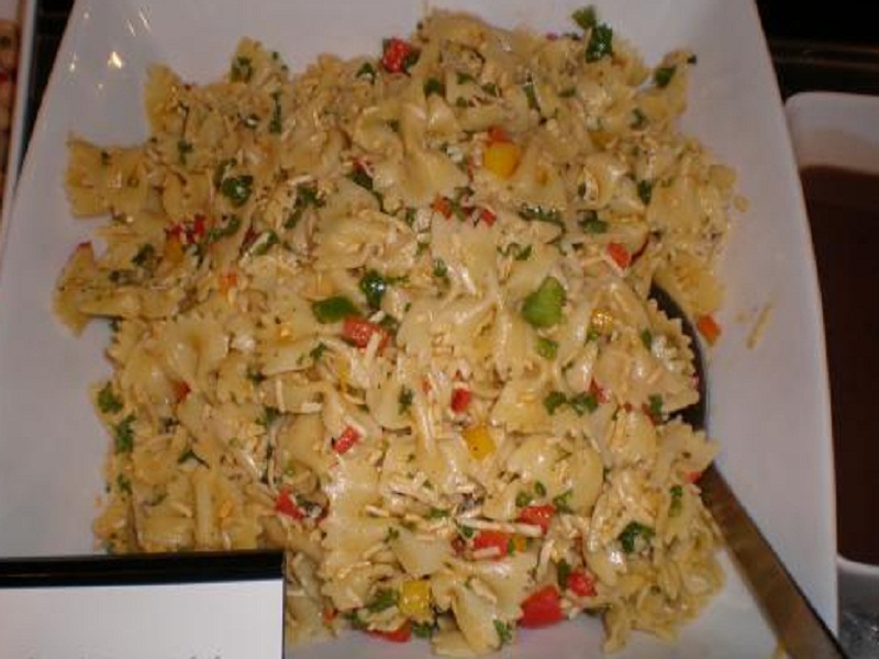 Bow Tie Pasta With Chicken And Roast Garlic Bow Tie Pasta With Chicken And Roast Garlic picture