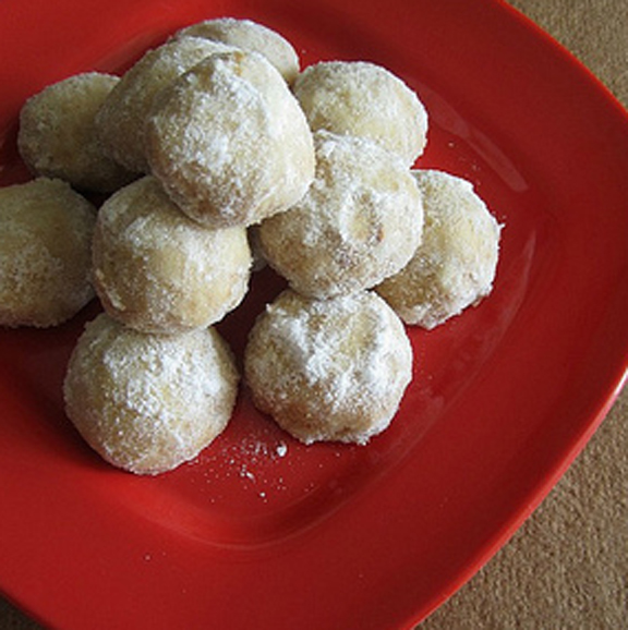 Brazil Nut Snowballs Brazil Nut Snowballs picture