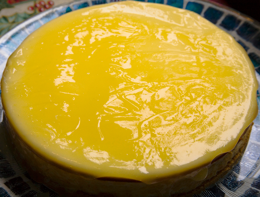Buffet Lemon Cheesecake Buffet Lemon Cheesecake picture