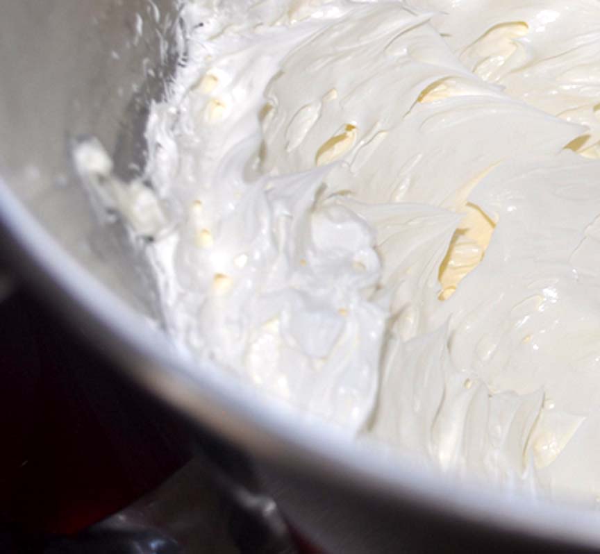 Fluffy Butter Frosting Fluffy Butter Frosting picture