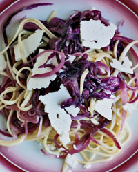 Linguine with Red Cabbage Linguine with Red Cabbage picture