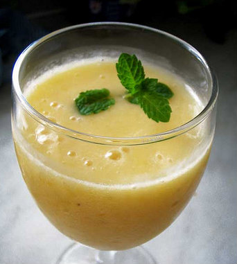 Cantaloupe Pineapple Grapefruit Drink Cantaloupe Pineapple Grapefruit Drink picture