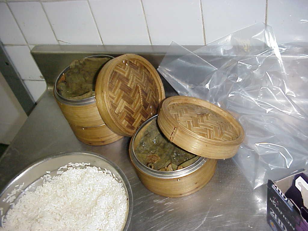 Veg Glutinous Rice Wrapped In Lotus Leaf picture