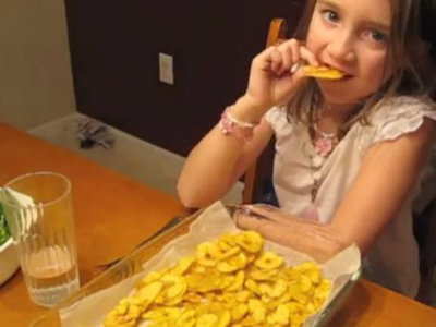 PLANTAIN CHIPS PLANTAIN CHIPS picture