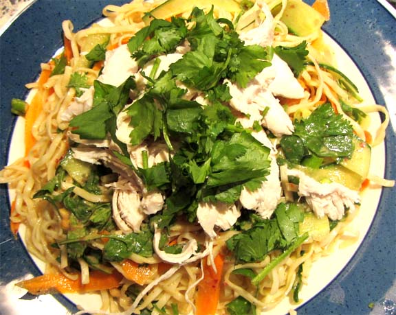 Chicken Noodle Salad With Spicy Peanut Butter Chicken Noodle Salad With Spicy Peanut Butter picture