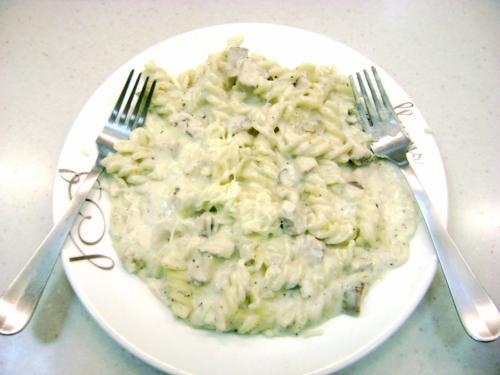 Chicken Pasta Salad In Creamy Curry Dressing Chicken Pasta Salad In Creamy Curry Dressing picture