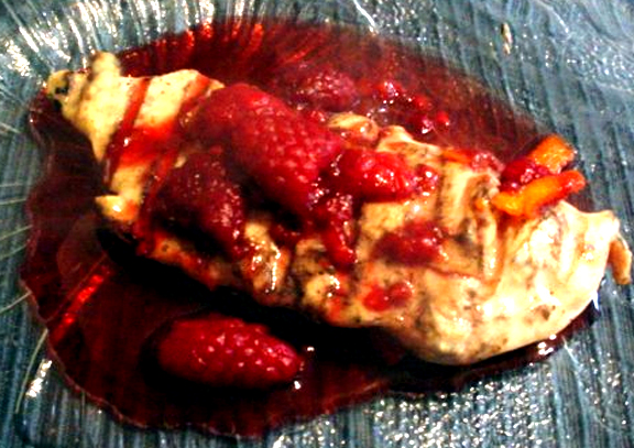 Chicken With Raspberry Sauce Chicken With Raspberry Sauce picture