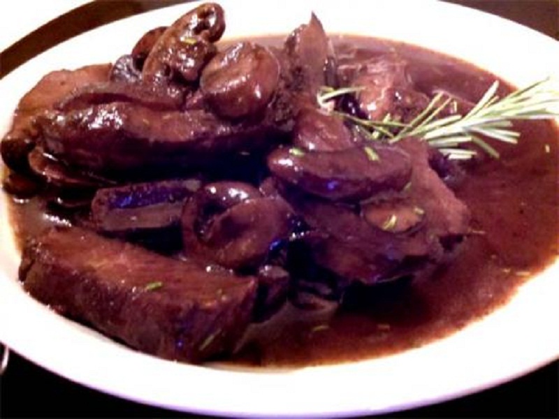 Chinese Beef with Mushrooms and Oyster Sauce Chinese Beef with Mushrooms and Oyster Sauce picture