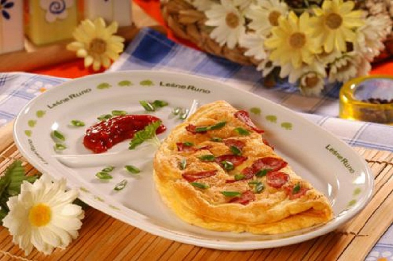 Chinese Ham Omelette Chinese Ham Omelette picture