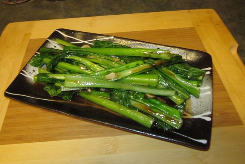 Choy Sum with Whole Garlic Choy Sum with Whole Garlic picture
