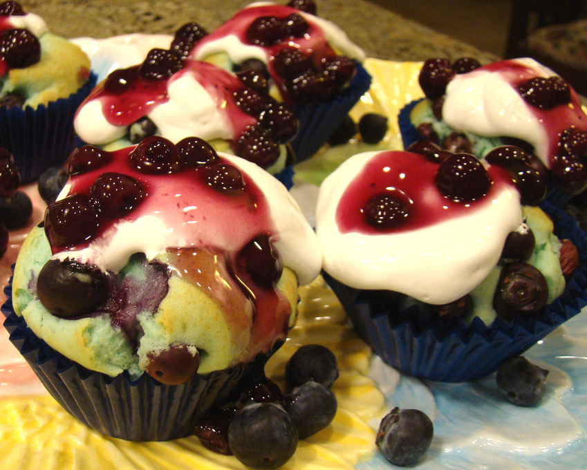 Cinnamon-Blueberry Sauce Cinnamon-Blueberry Sauce picture