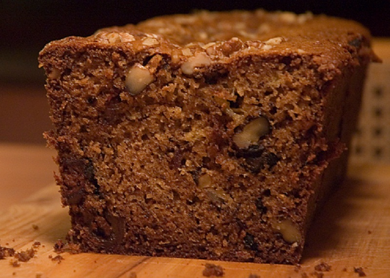 Cinnamon Date Cake Cinnamon Date Cake picture