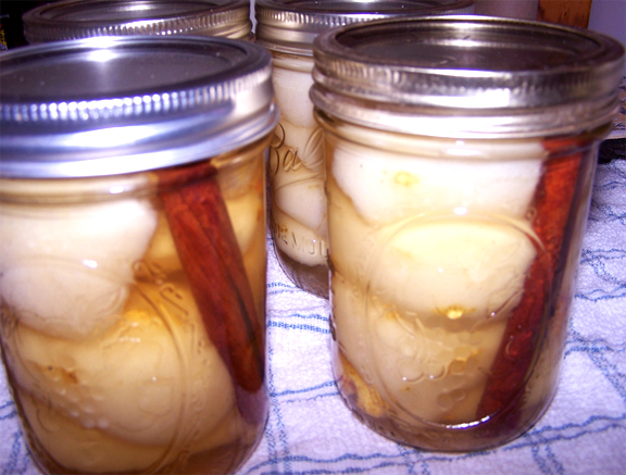 Cinnamon Pears In Apple Juice Cinnamon Pears In Apple Juice picture