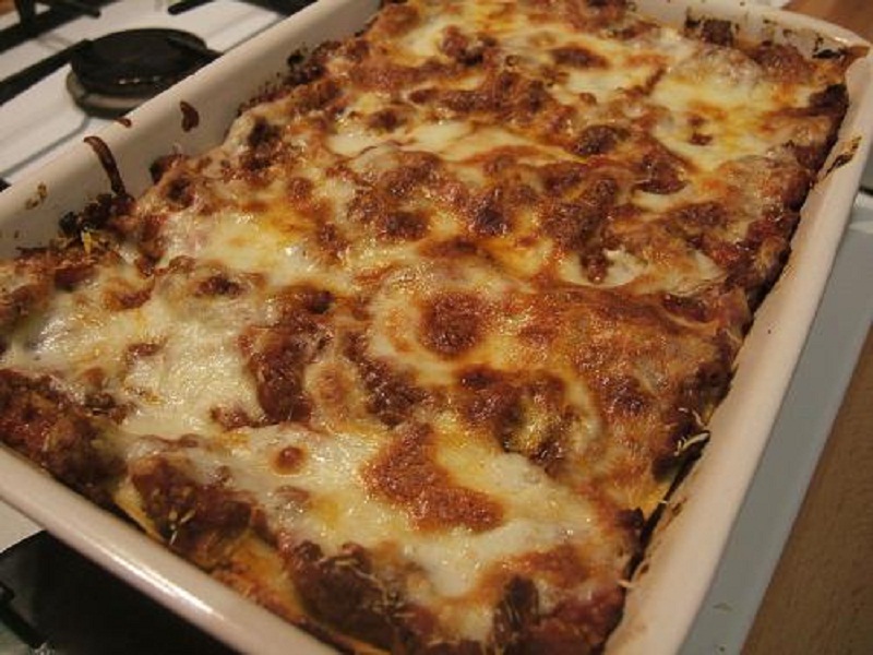 Classic Lasagne Al Forno Classic Lasagne Al Forno picture