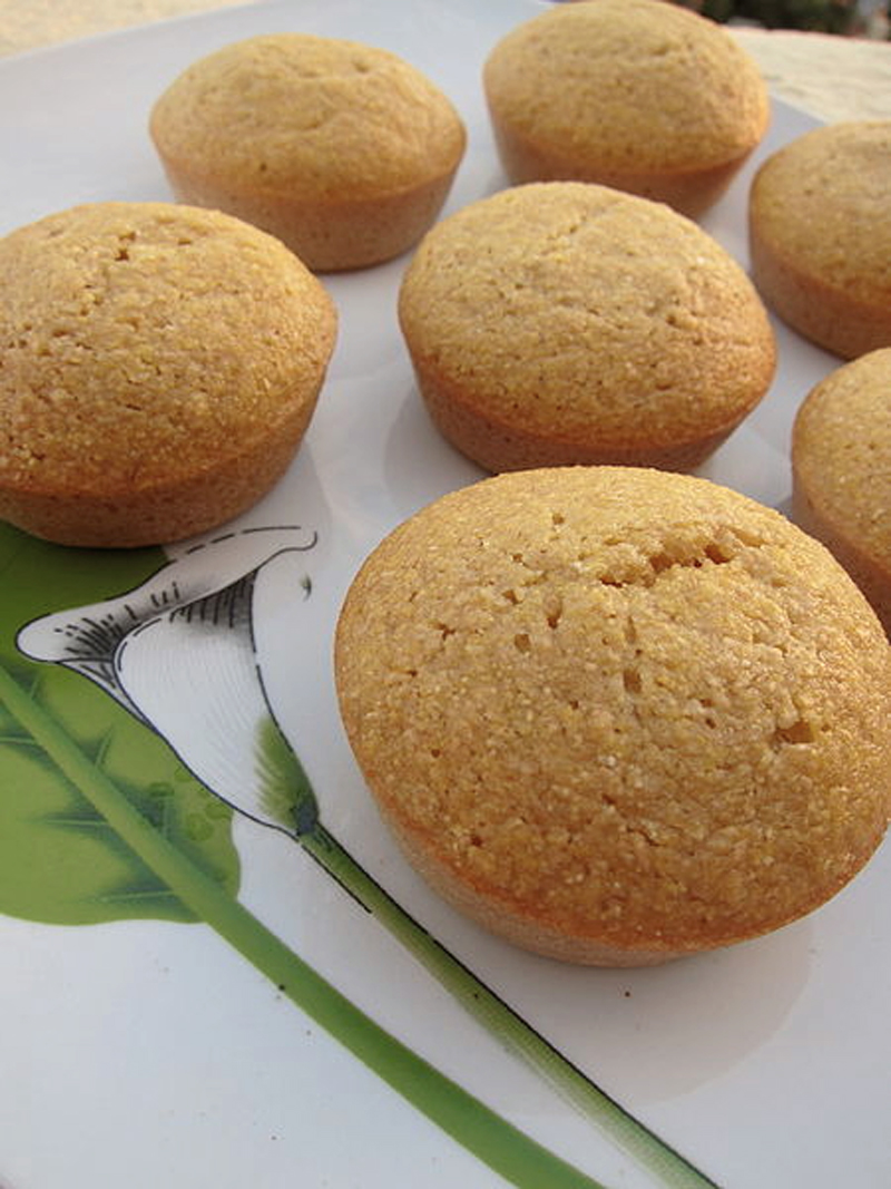 Easy Cheesy Muffins Easy Cheesy Muffins picture