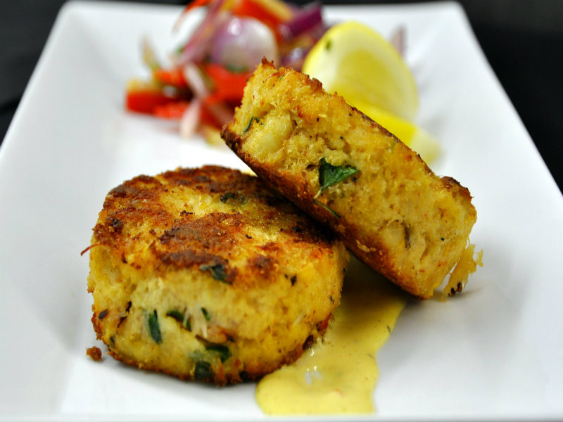 Maryland Crab Cakes Maryland Crab Cakes picture