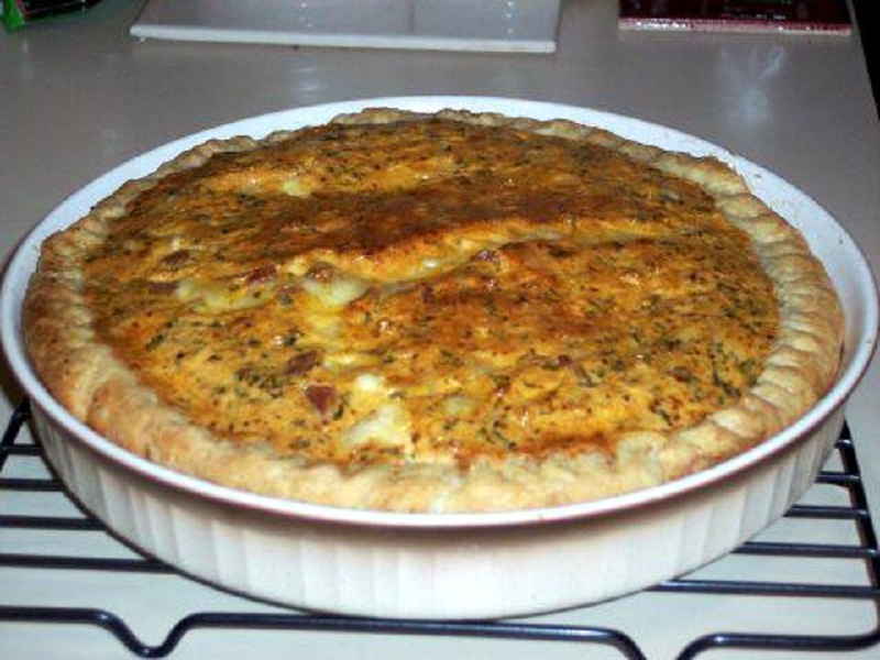 Crabmeat Artichoke Quiches Crabmeat Artichoke Quiches picture