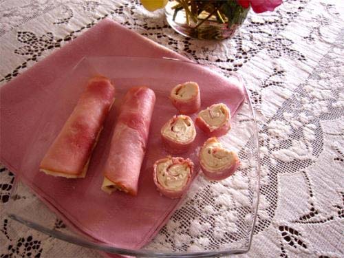 Cranberry-Ham Roll-Ups Cranberry-Ham Roll-Ups picture