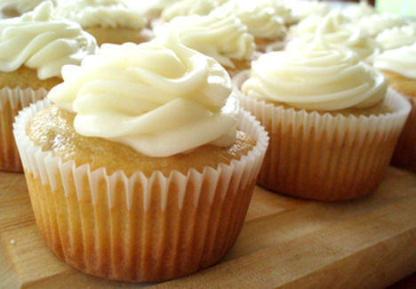 Cream Cheese Frosting Cream Cheese Frosting picture