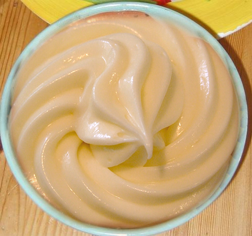 Creamy Frosting Creamy Frosting picture