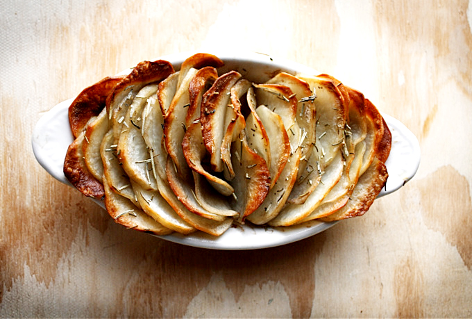 Crispy Baked Potatoes Crispy Baked Potatoes picture