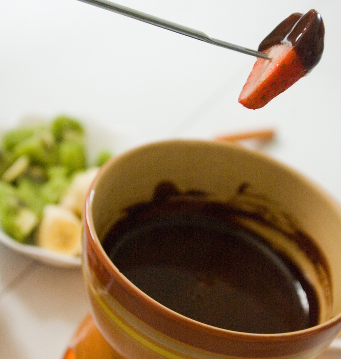 Easy Chocolate Fondue Easy Chocolate Fondue picture
