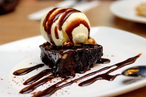 Easy Chocolate Pecan Cheesecake Easy Chocolate Pecan Cheesecake picture