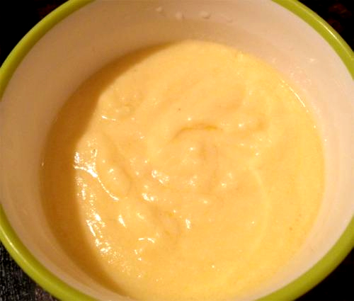 Easy Custard Sauce Easy Custard Sauce picture