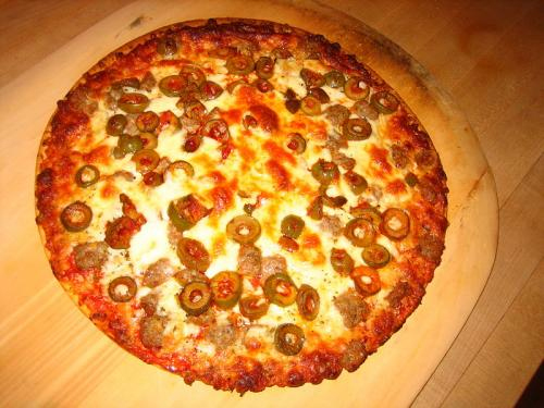 Easy Homemade Pizza Easy Homemade Pizza picture