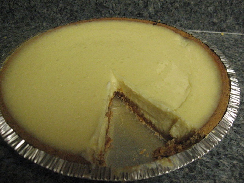 Easy Lemon Cheesecake Easy Lemon Cheesecake picture