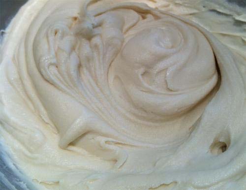 Easy Penuche Icing Easy Penuche Icing picture