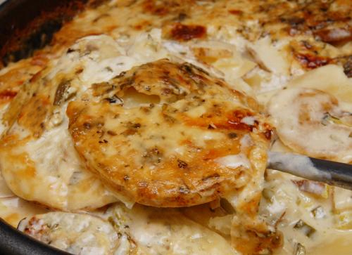 Easy Scalloped Potatoes Easy Scalloped Potatoes picture