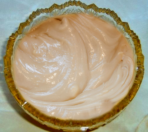 Eggless Brown Sugar Icing Eggless Brown Sugar Icing picture