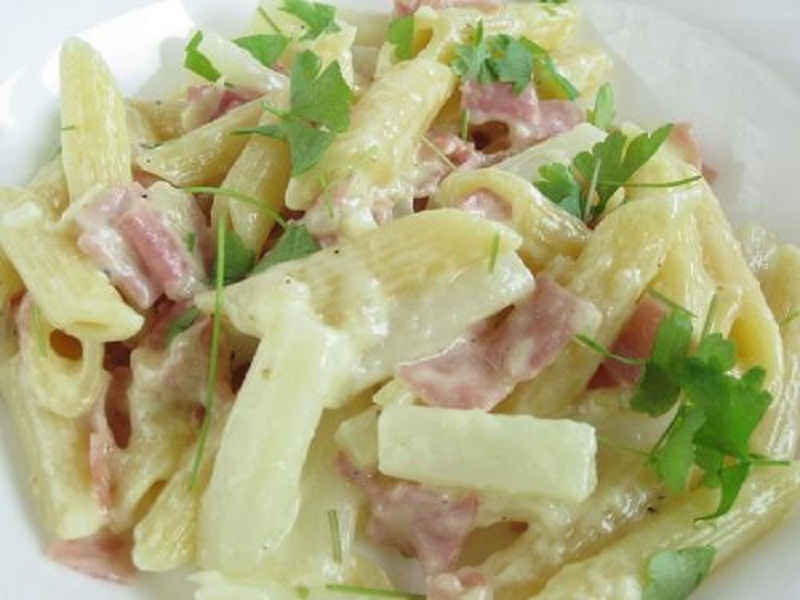Fresh Herb Fettuccine with Smoked Salmon and Asparagus Fresh Herb Fettuccine with Smoked Salmon and Asparagus picture