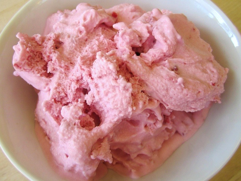 Fresh Raspberry Ice Cream Fresh Raspberry Ice Cream picture