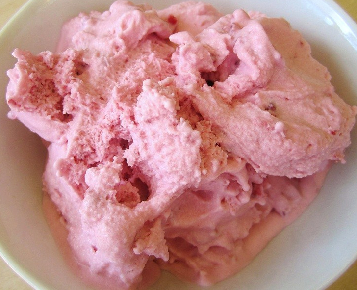 Fresh Raspberry Ice Cream Fresh Raspberry Ice Cream picture