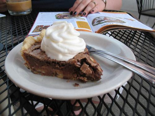 Frozen Chocolate Pie Frozen Chocolate Pie picture