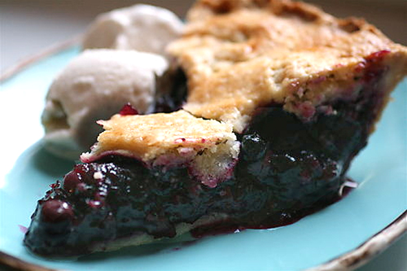 Glazed Blueberry Pie Glazed Blueberry Pie picture