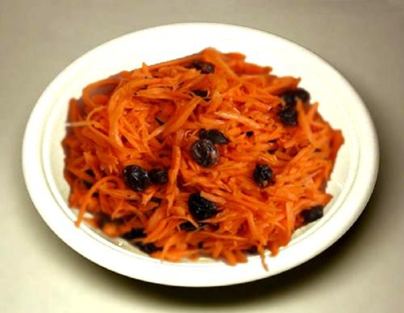 Glazed Carrots and Raisins Glazed Carrots and Raisins picture
